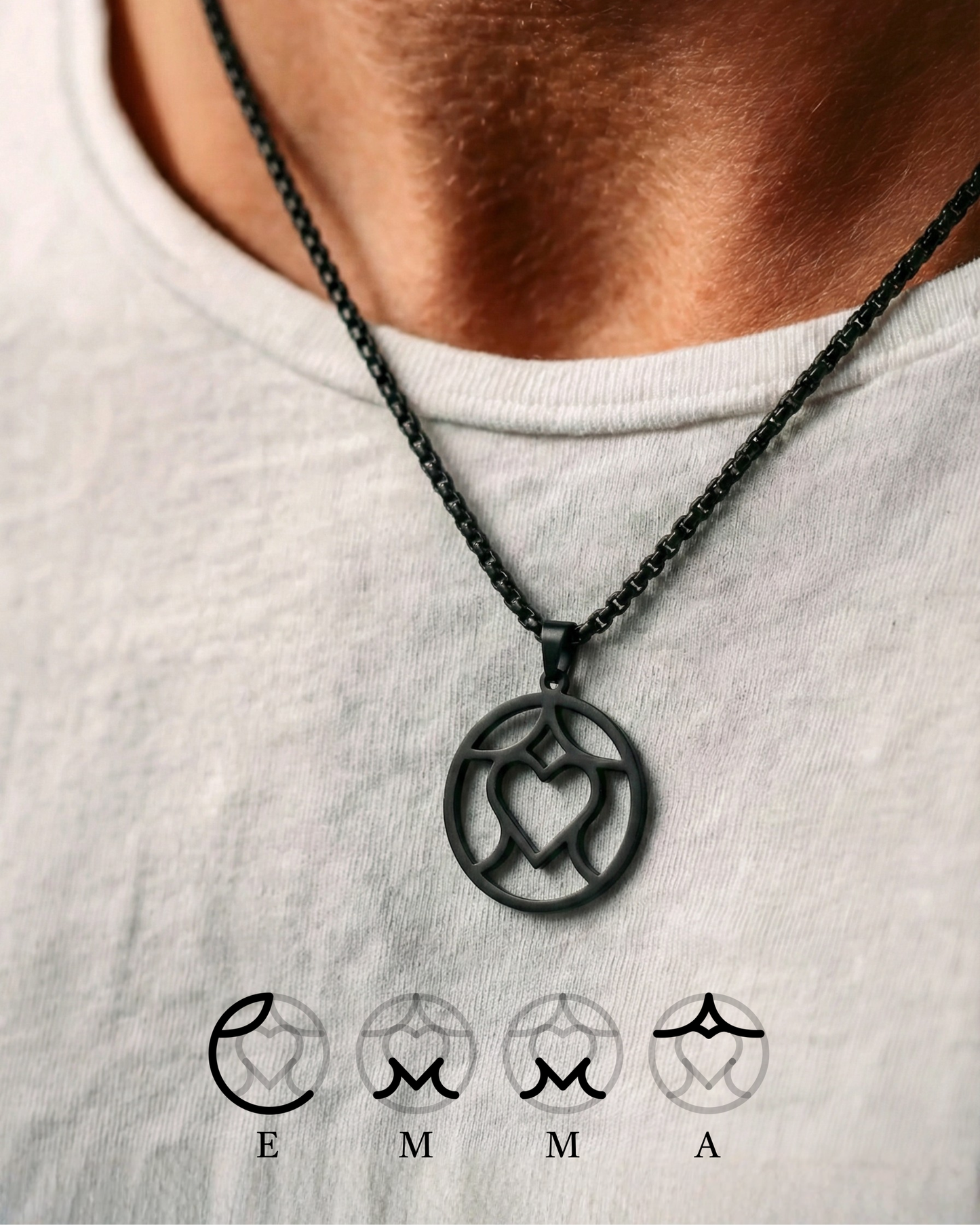 Le Collier Monogramme Homme – Chaque lettre, une histoire