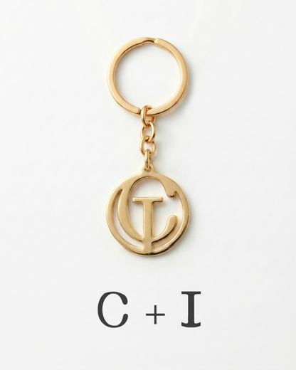 Schlüsselanhänger mit verschlungenen Initialen